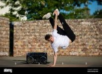 break dancer.jpg